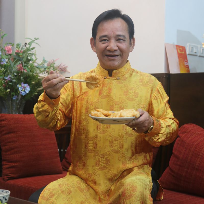 Chả mực là thực phẩm dễ ăn - dễ chế biến, nên được nhiều thực khách tại Hà Nội tìm mua